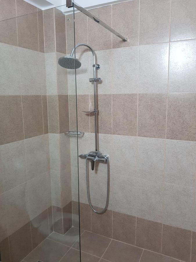 Apartament Posada Curtea de Argeş Buitenkant foto
