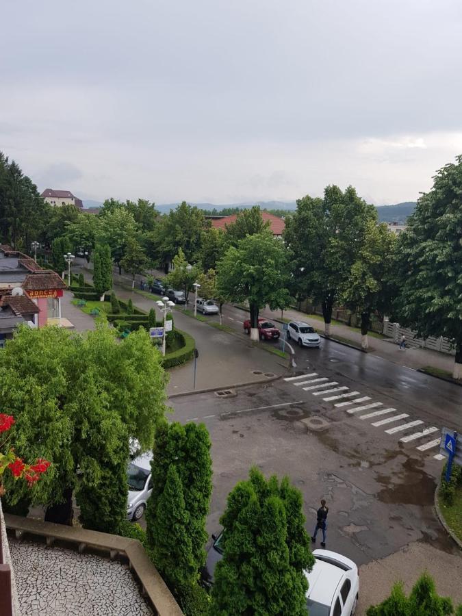 Apartament Posada Curtea de Argeş Buitenkant foto