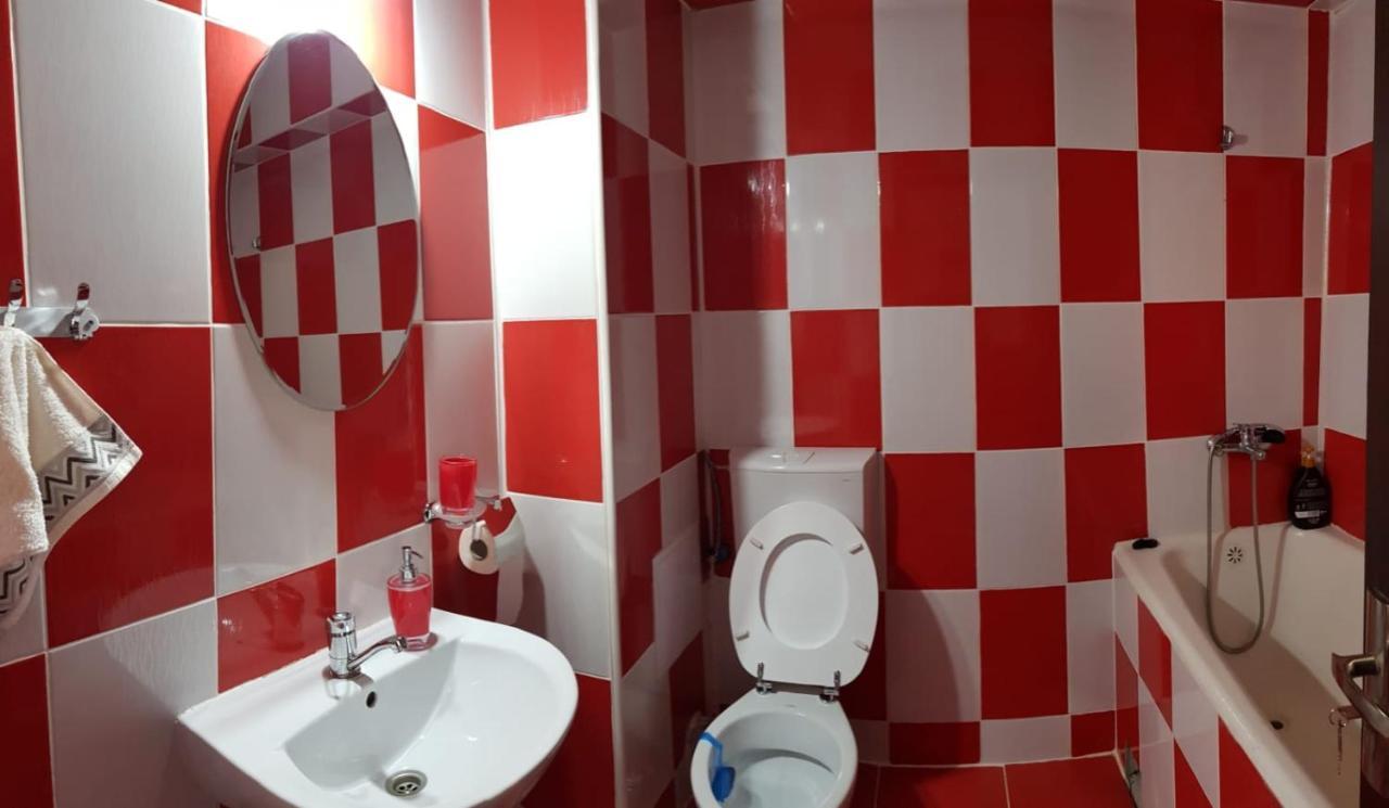 Apartament Posada Curtea de Argeş Buitenkant foto